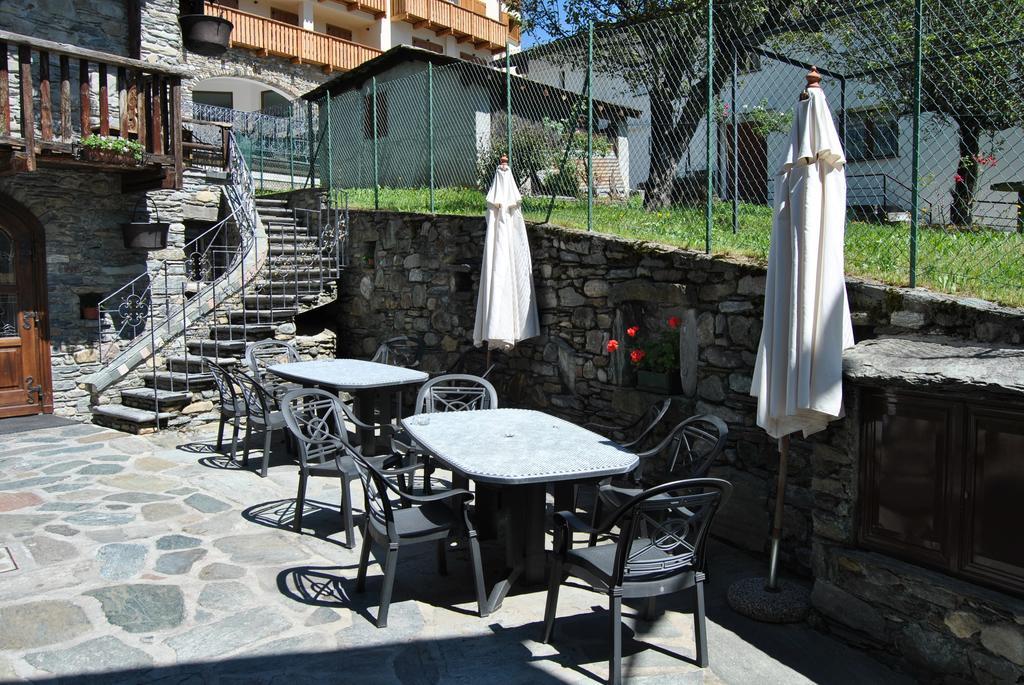 Casa Vacanza La Rocca كياسا إنْ فانمالينكو المظهر الخارجي الصورة
