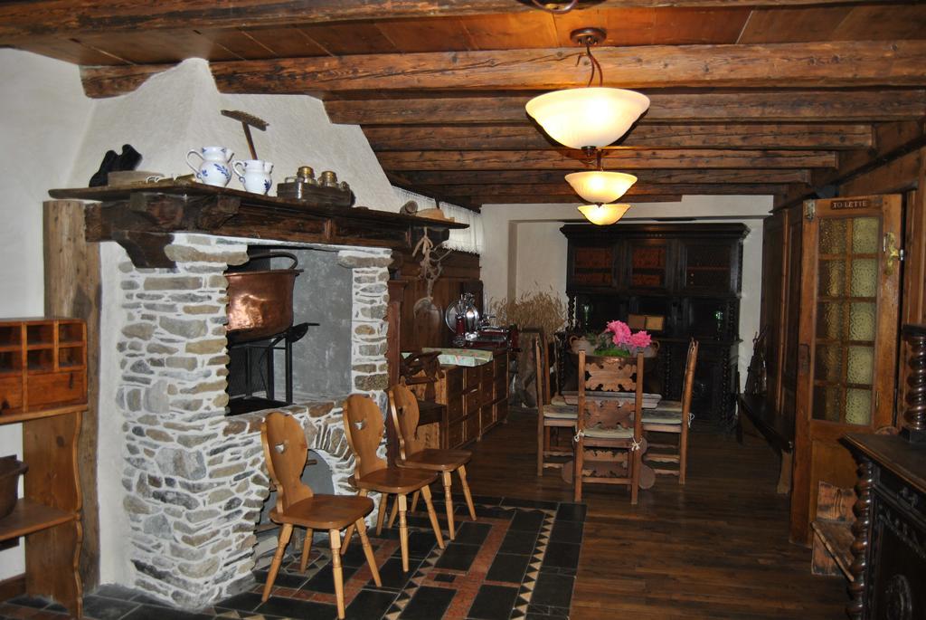Casa Vacanza La Rocca كياسا إنْ فانمالينكو المظهر الخارجي الصورة