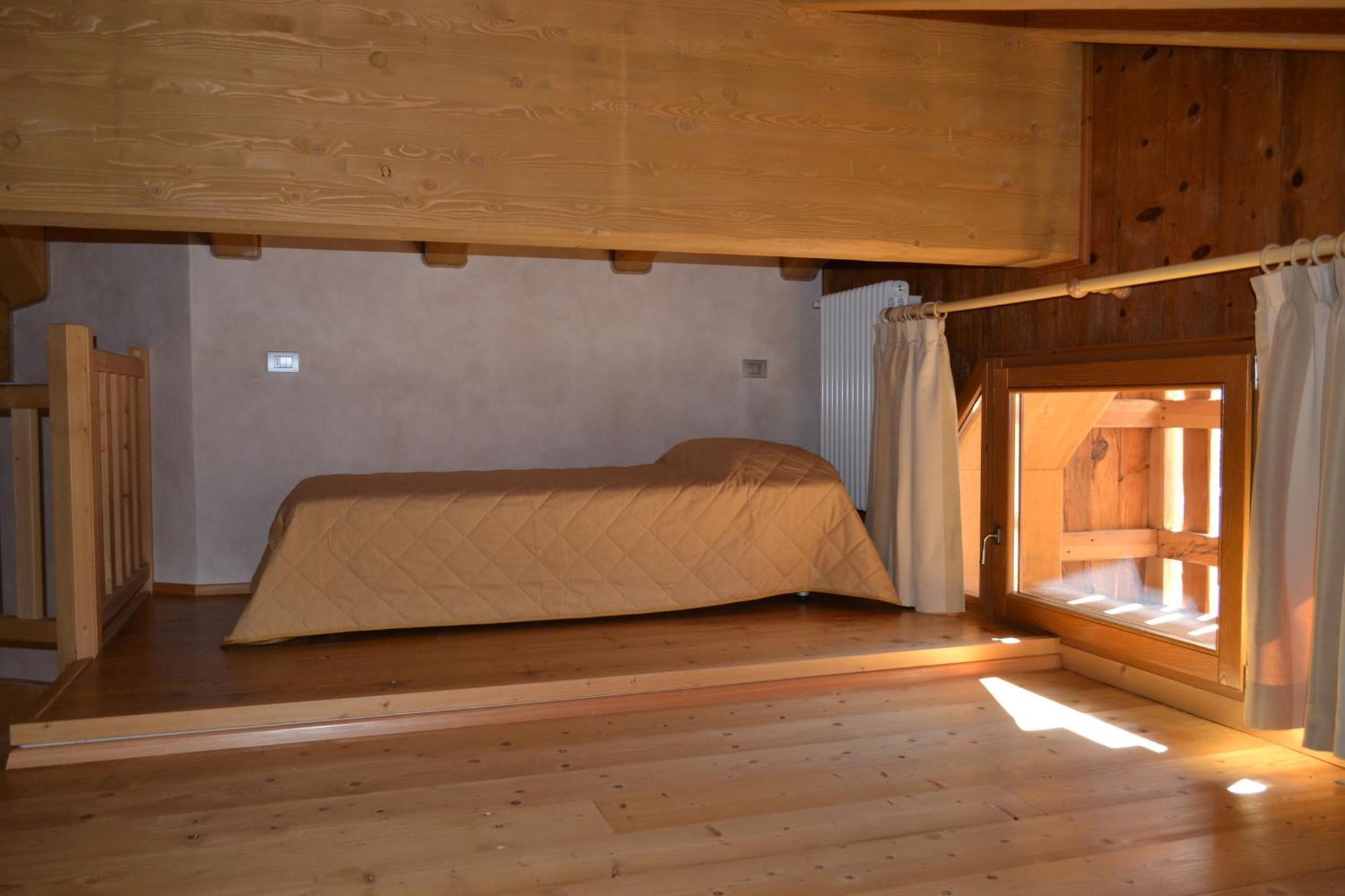 Casa Vacanza La Rocca كياسا إنْ فانمالينكو المظهر الخارجي الصورة