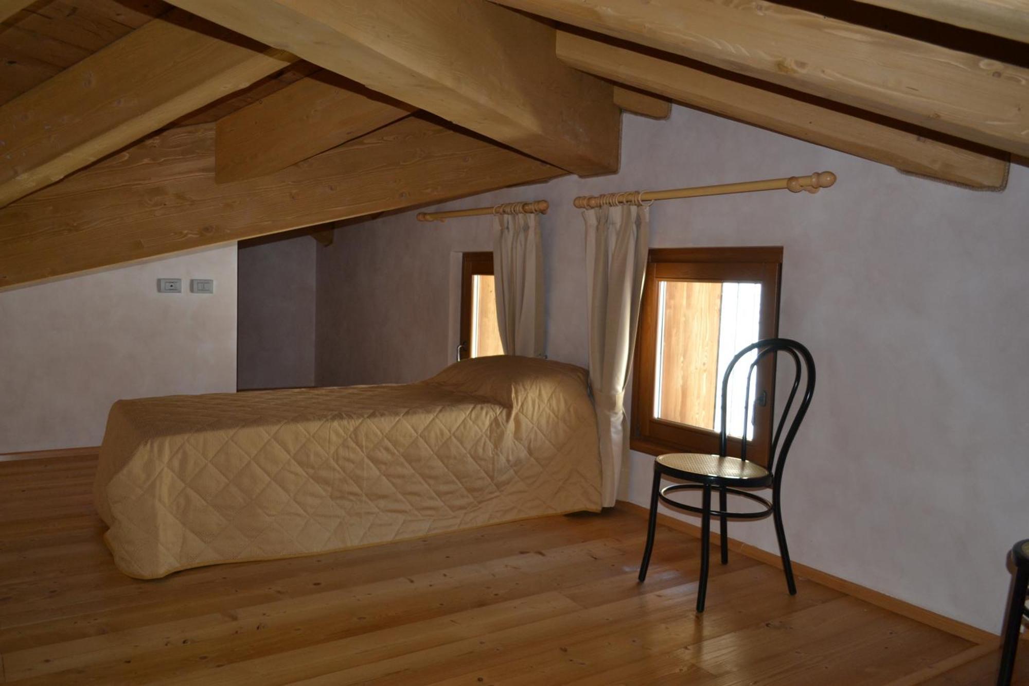 Casa Vacanza La Rocca كياسا إنْ فانمالينكو المظهر الخارجي الصورة