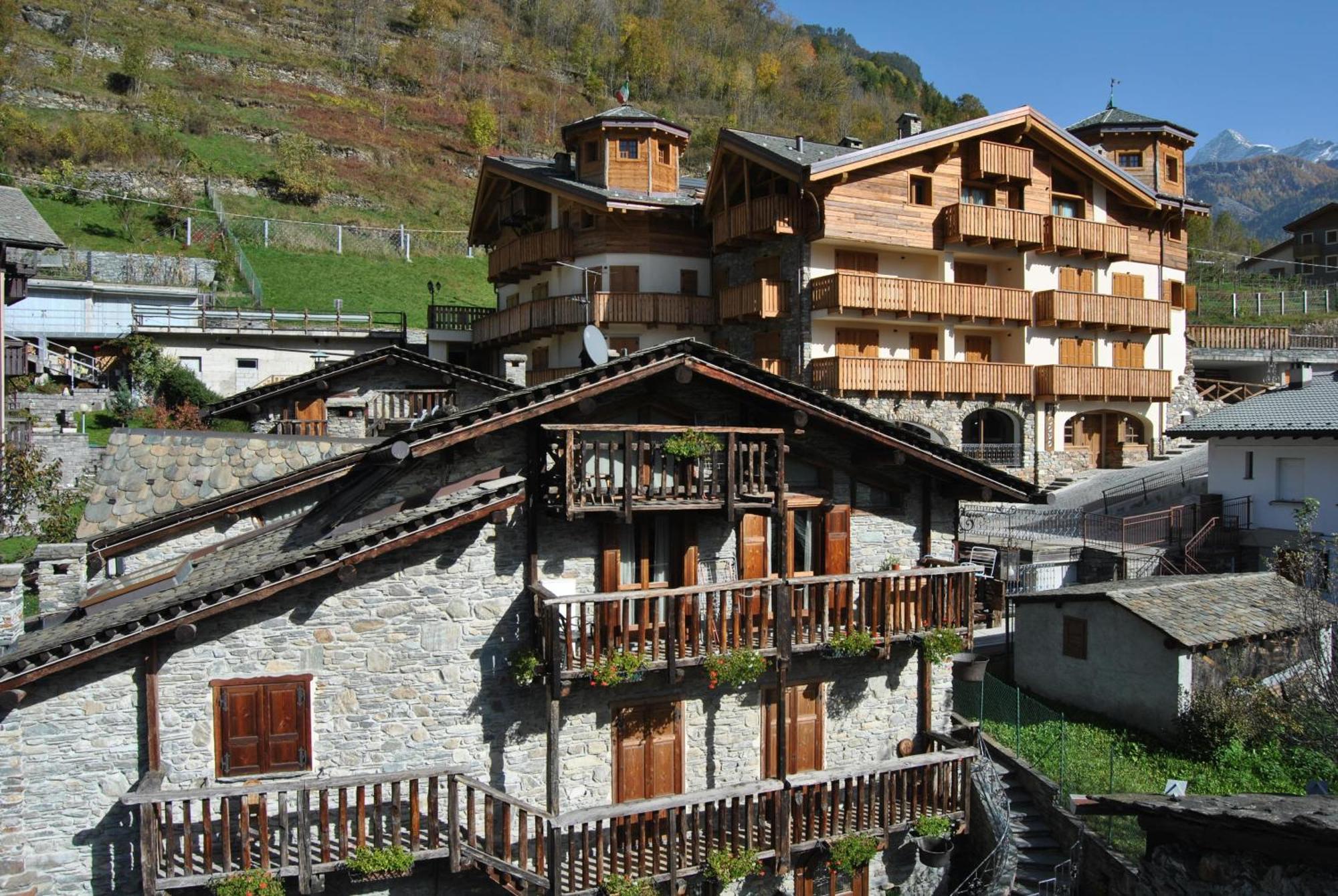 Casa Vacanza La Rocca كياسا إنْ فانمالينكو المظهر الخارجي الصورة